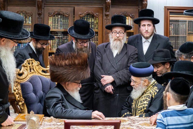 באדיבות המצלם