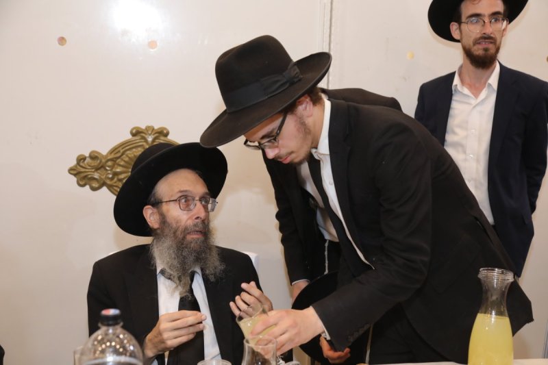  שוקי לרר, ש.פ.ה, מערכת משולחנם, ארכיון