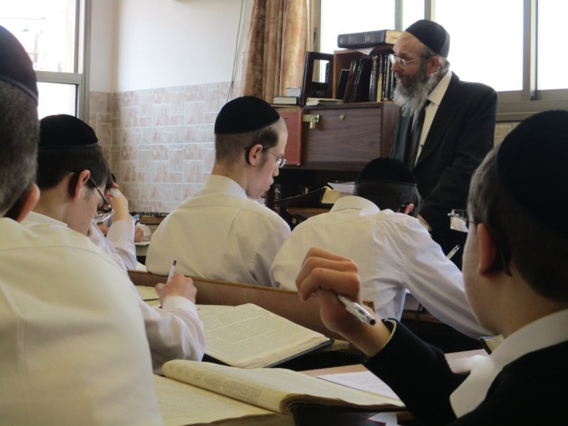  שוקי לרר, ש.פ.ה, מערכת משולחנם, ארכיון