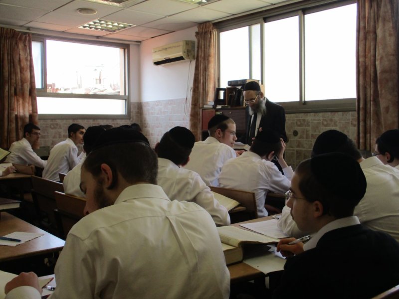  שוקי לרר, ש.פ.ה, מערכת משולחנם, ארכיון