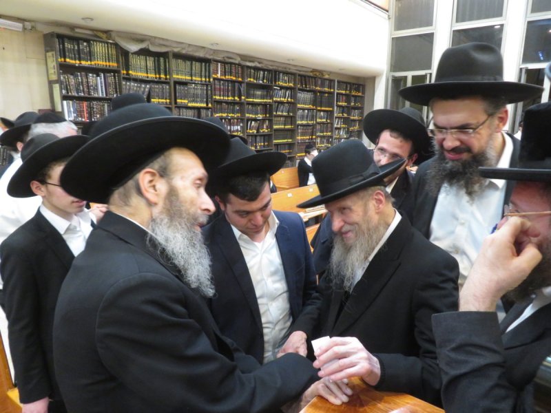  שוקי לרר, ש.פ.ה, מערכת משולחנם, ארכיון