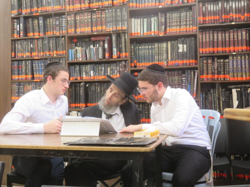  שוקי לרר, ש.פ.ה, מערכת משולחנם, ארכיון