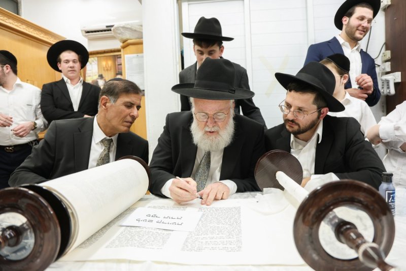 דוד ארזני