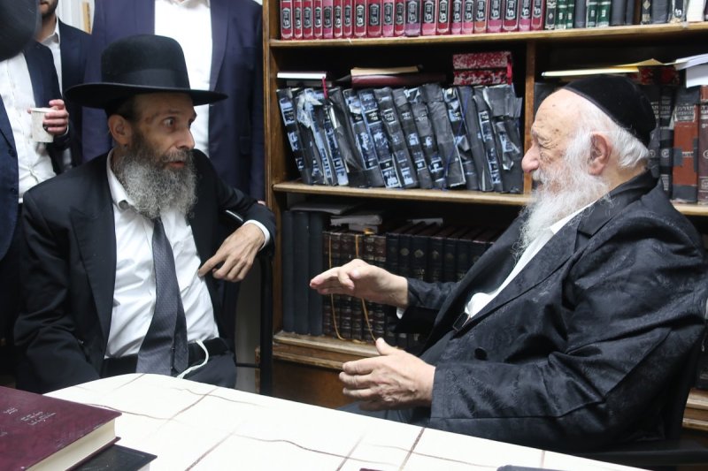  שוקי לרר, ש.פ.ה, מערכת משולחנם, ארכיון