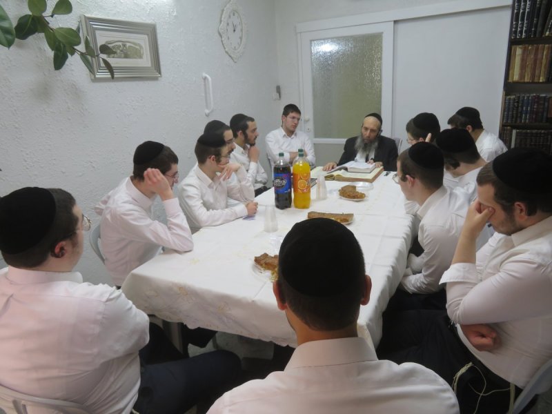  שוקי לרר, ש.פ.ה, מערכת משולחנם, ארכיון