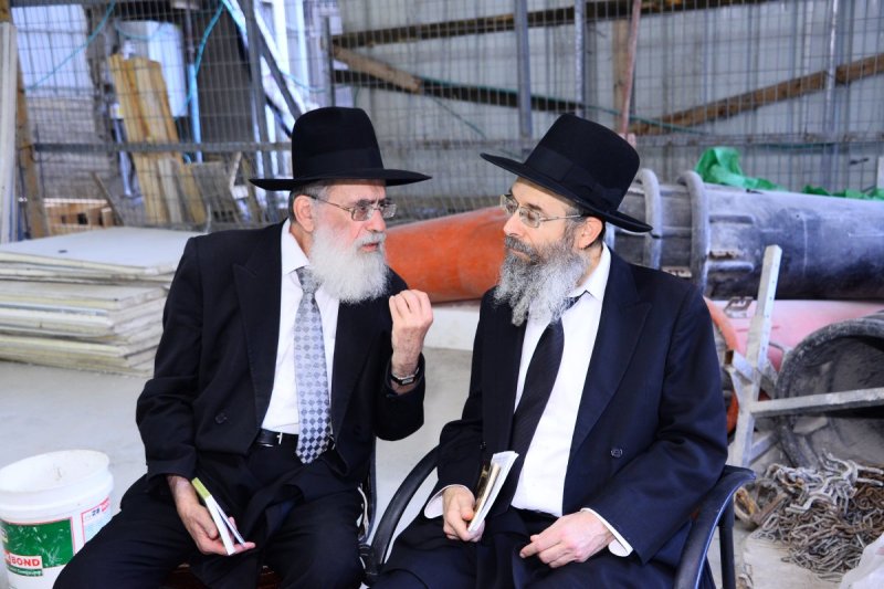  שוקי לרר, ש.פ.ה, מערכת משולחנם, ארכיון