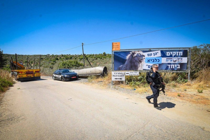 ארי קופרשטוק