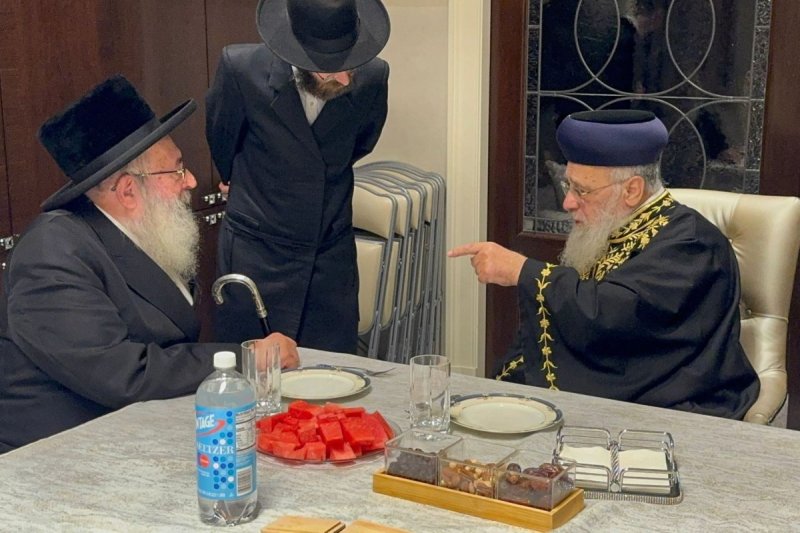 באדיבות המצלם