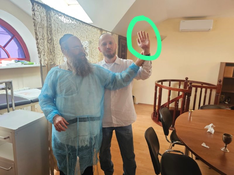 באדיבות המצלם