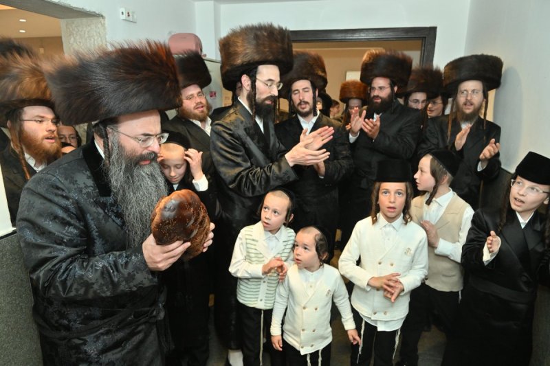 באדיבות המצלם