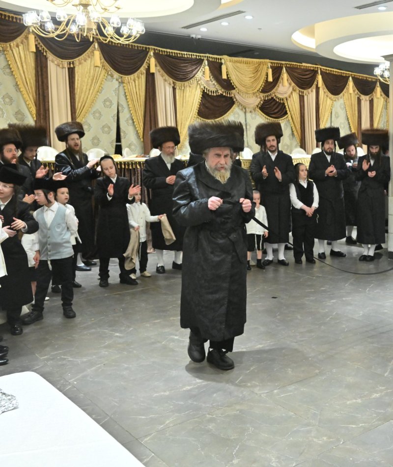 באדיבות המצלם