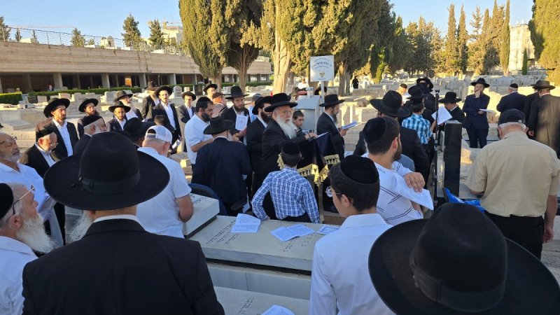 באדיבות המצלם