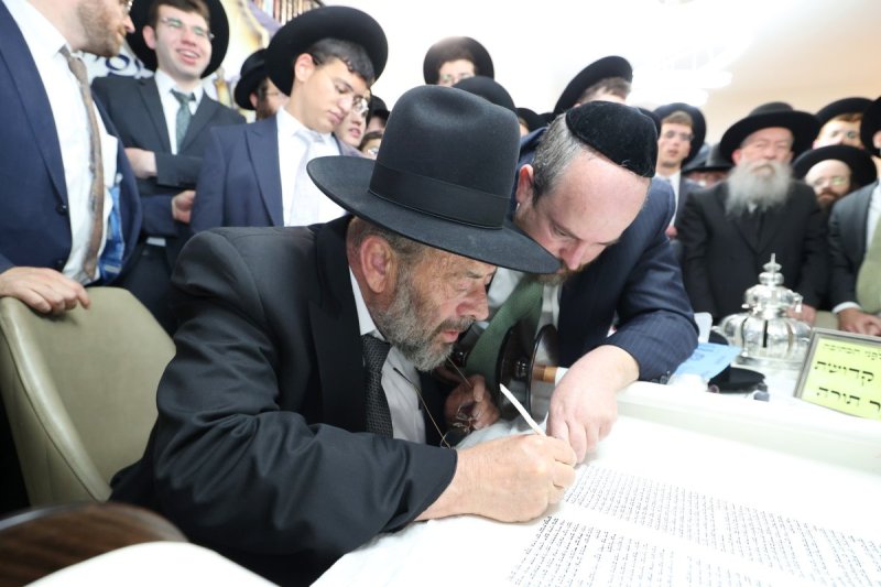 קובי הר צבי