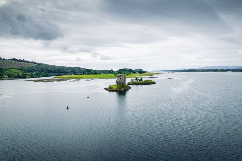 <blat>shutterstock</blat>