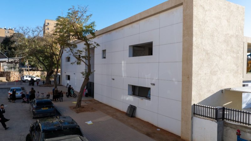 באדיבות המצלם