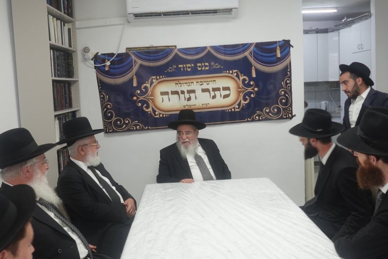 באדיבות המצלם