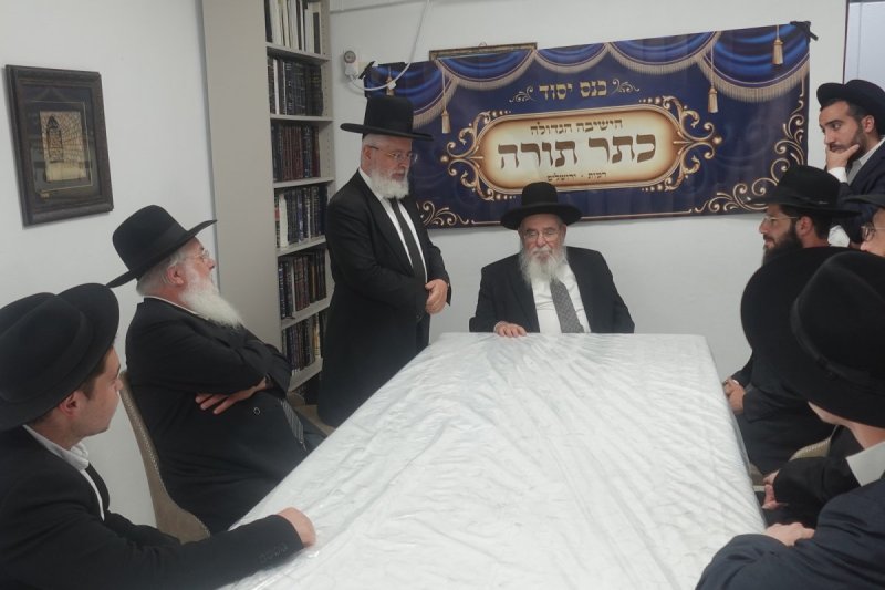 באדיבות המצלם