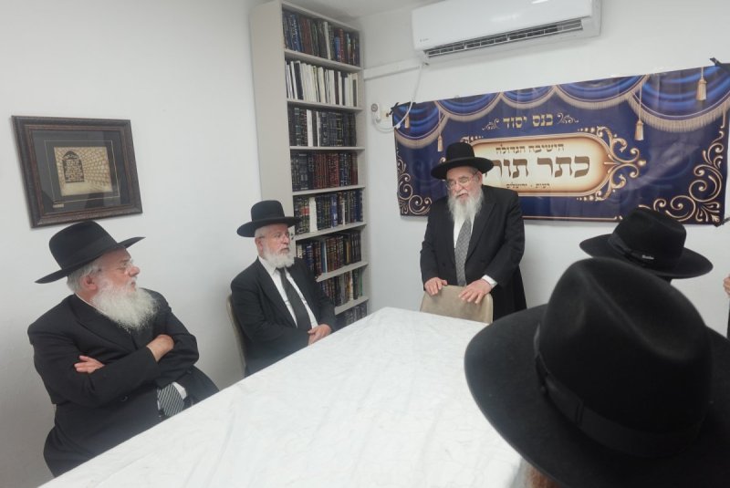 באדיבות המצלם