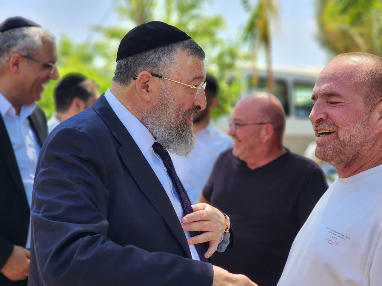 באדיבות המצלם