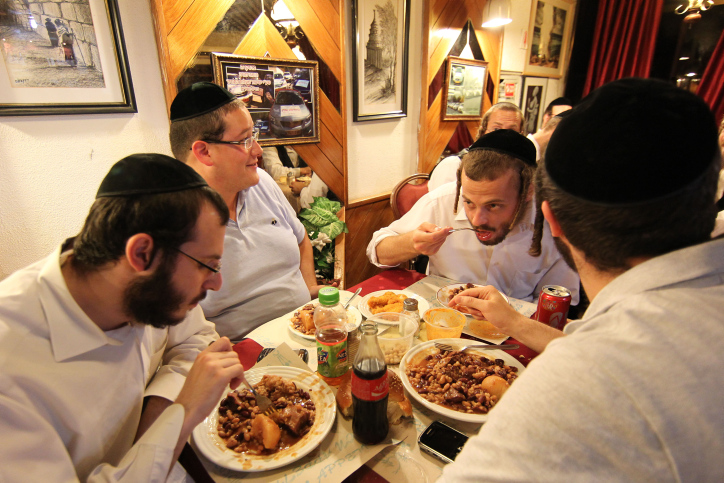 נתי שוחט, פלאש 90