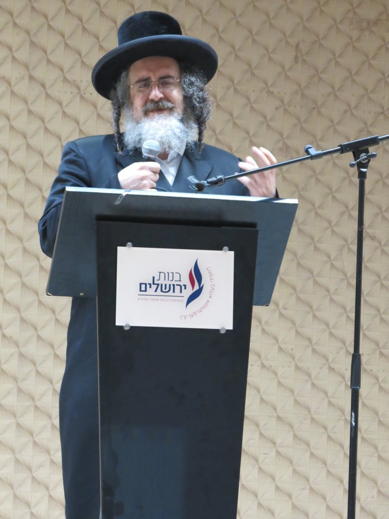 מרדכי זאב שוומנפלד