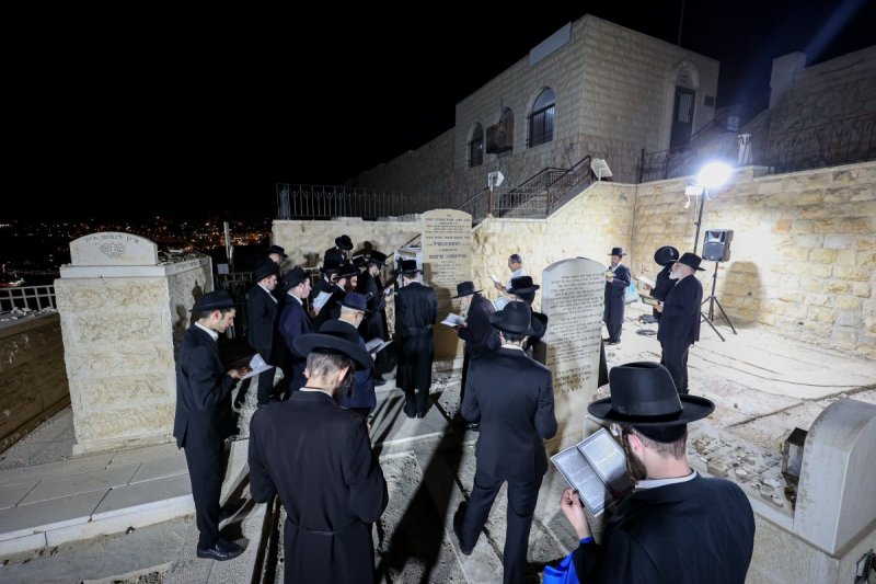 א. אייזנבאך