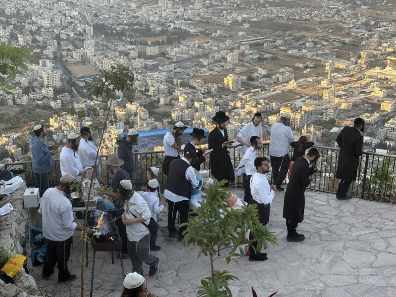 באדיבות המצלם