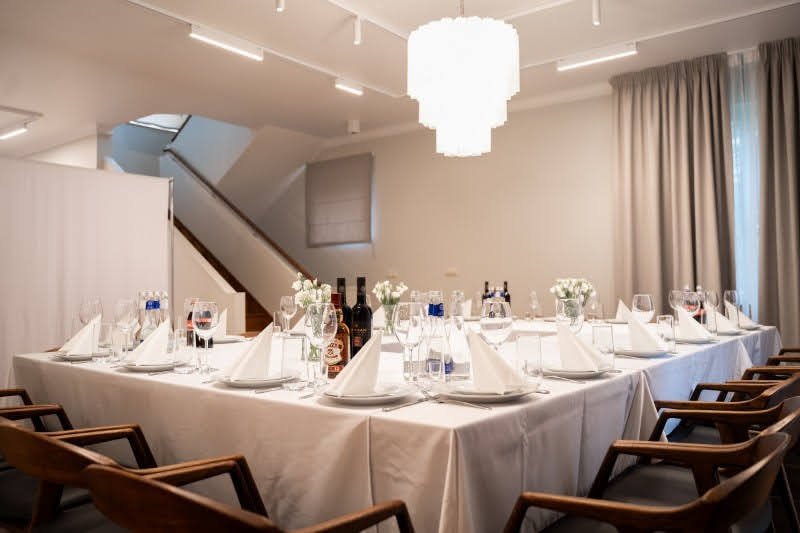 לסין אלכסנדר