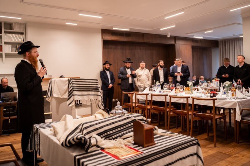 לסין אלכסנדר