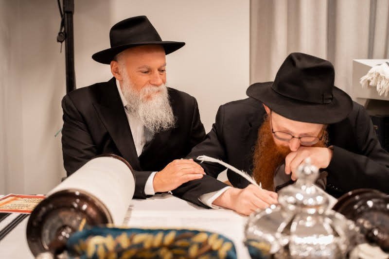 לסין אלכסנדר