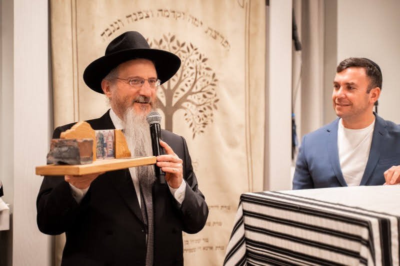 לסין אלכסנדר