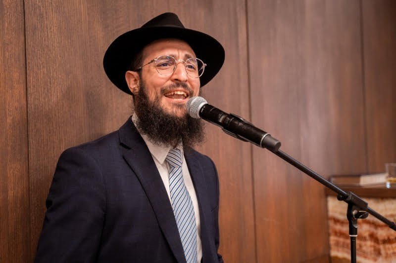 לסין אלכסנדר