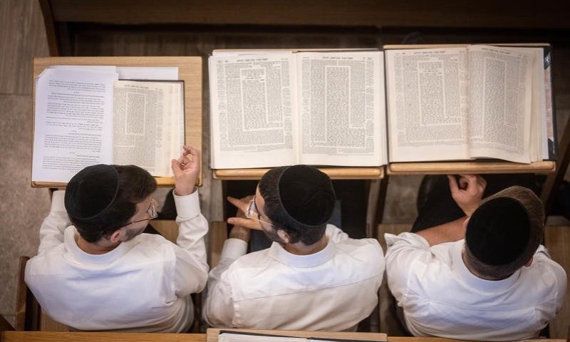 "לא בשביל זה באתי לכולל" אברך משתף על תובנות מהסטנדר