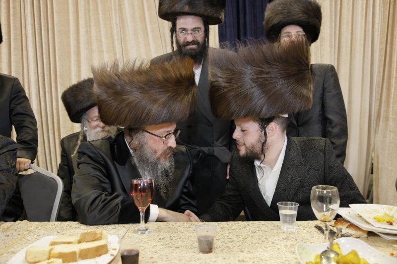 א.ה וב. מיכאלי