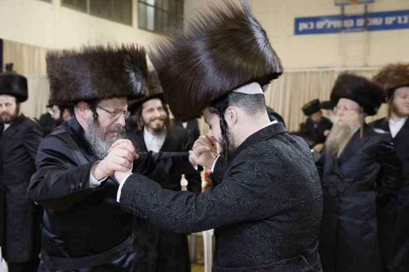 א.ה וב. מיכאלי