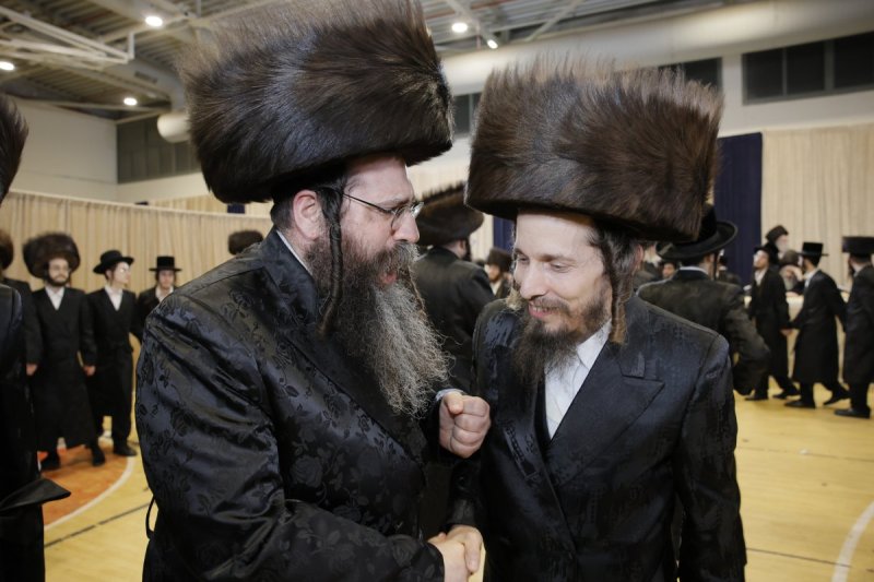 א.ה וב. מיכאלי