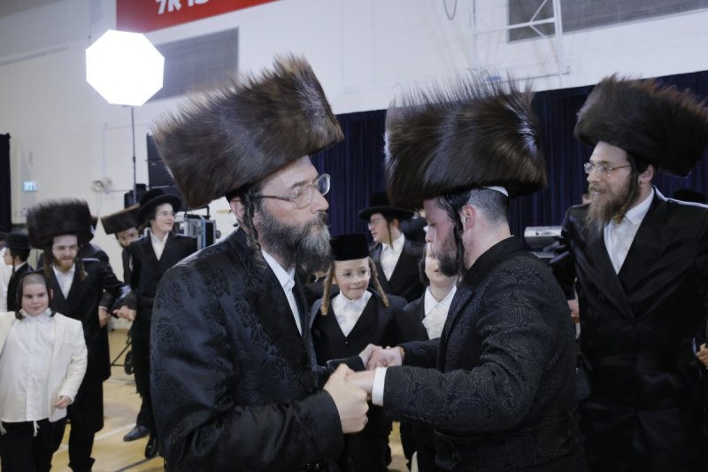 א.ה וב. מיכאלי