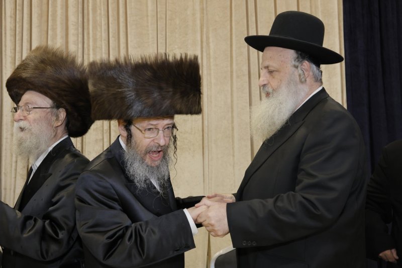 א.ה וב. מיכאלי