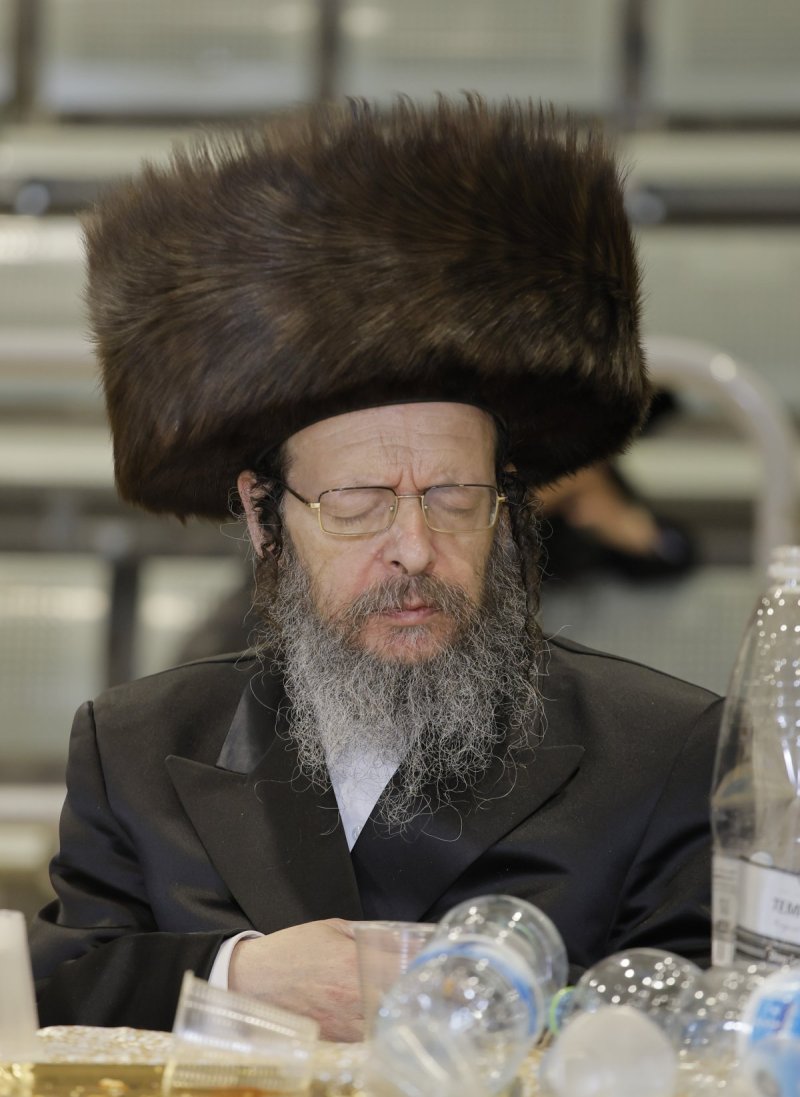 א.ה וב. מיכאלי