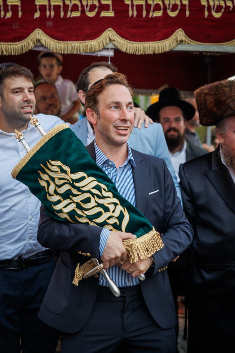 דניאל נפוסי