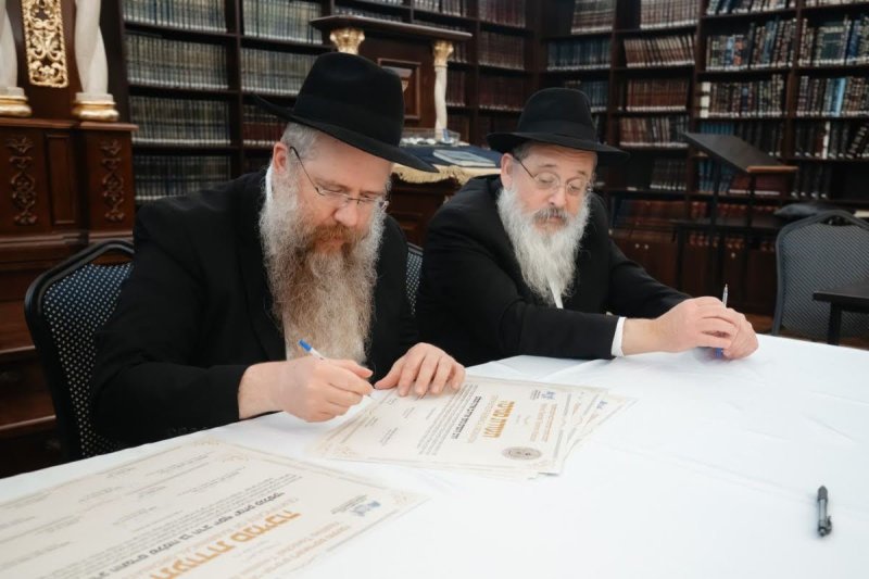 לוי נאזרוב