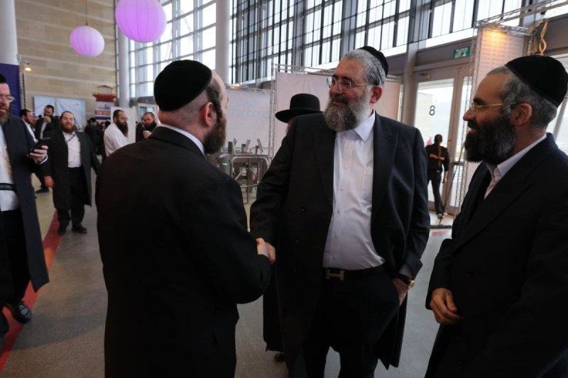 יעקב נחומי, אריאל אוחנה, אברהם כהן