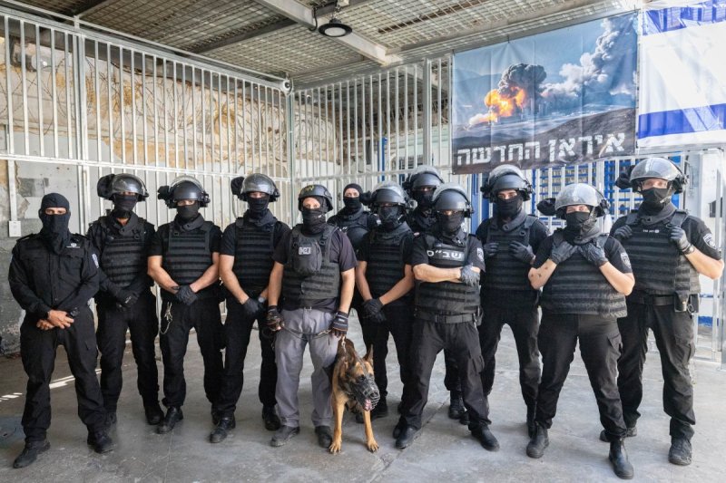 חיים גולדברג, פלאש 90