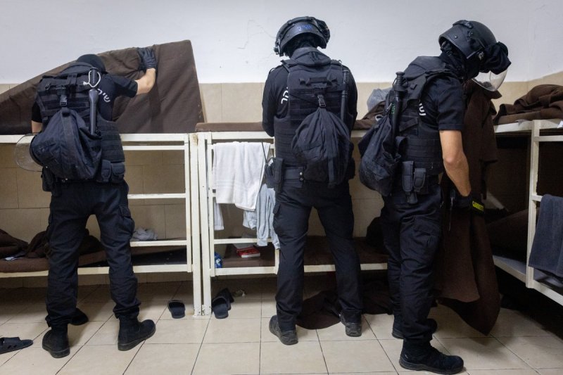 חיים גולדברג, פלאש 90