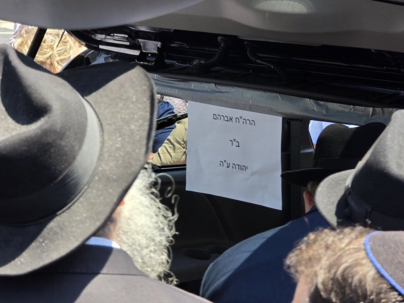 יוסי קורנט, חב"ד מתעדכנים