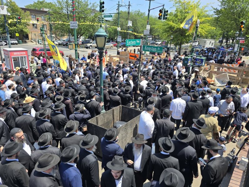 יוסי קורנט, חב"ד מתעדכנים