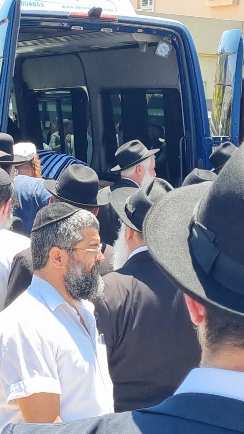 חב"ד מתעדכנים