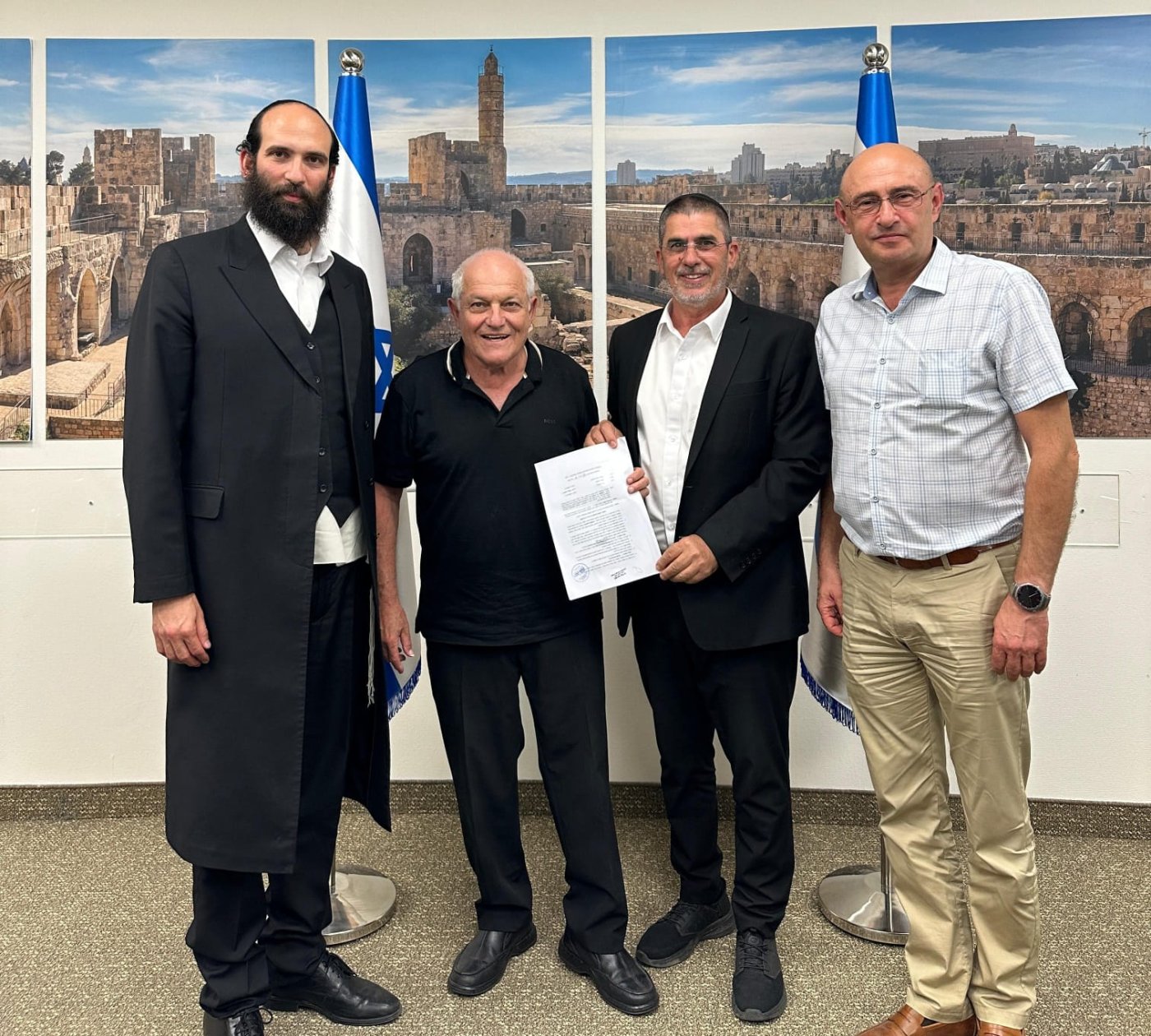 דוברות משרד הבינוי והשיכון