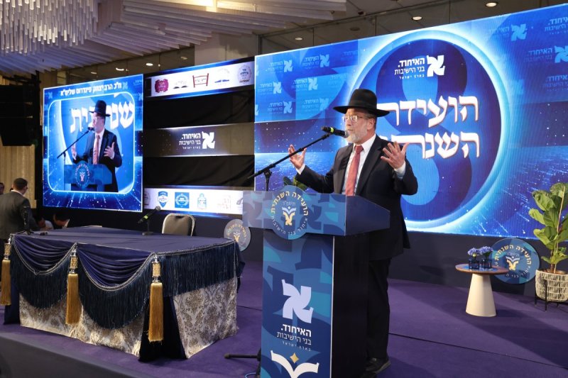 קובי הר צבי ומאיר זלזניק