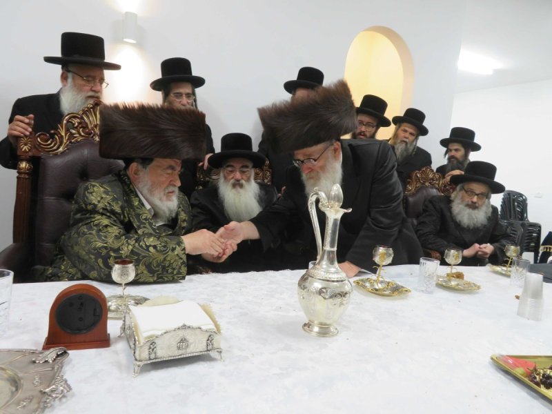 באדיבות המצלם